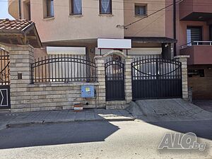 Напълно оборудвана пицария с лиценз - топ локация