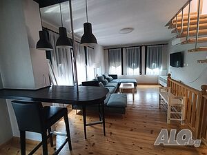 Даваме под наем самостоятелна къща в Стария град на Пловдив