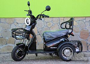 Двуместна електрическа триколка PUDDING 1800W BLACK