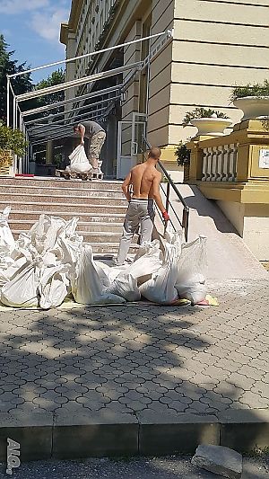 image_12