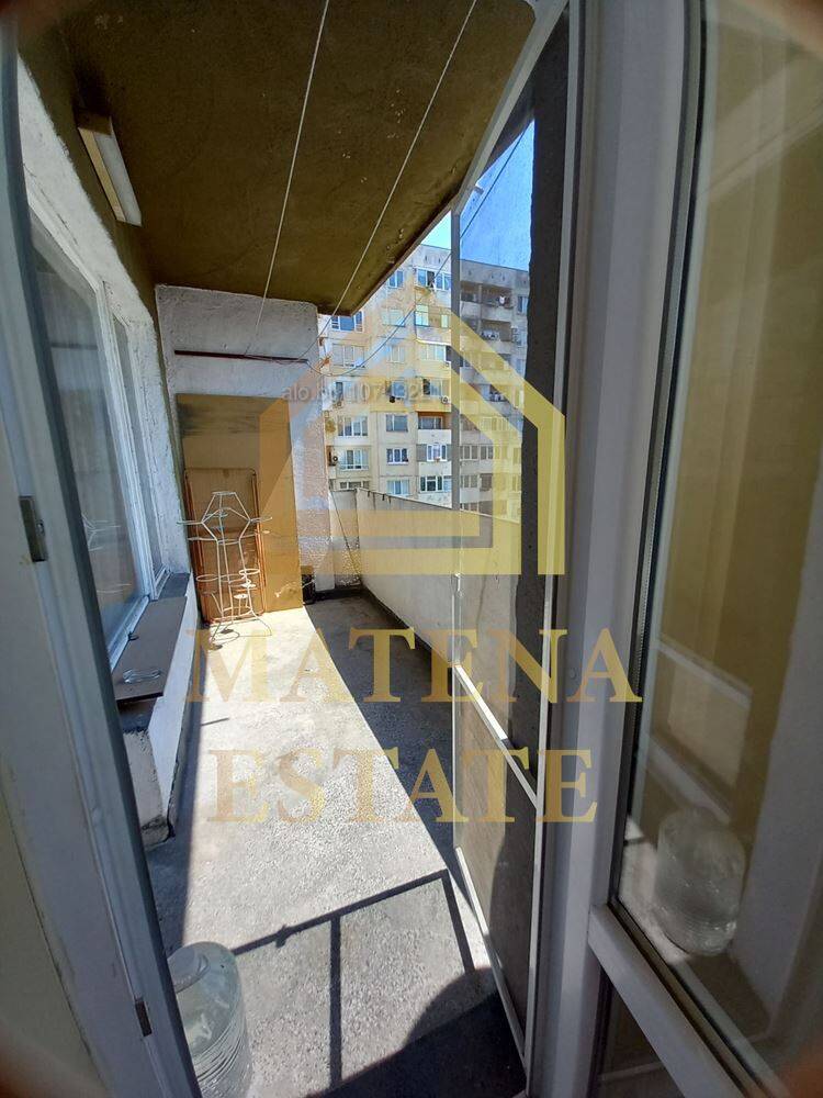 Двустаен апартамент за продажба в кв. Обеля 2, София