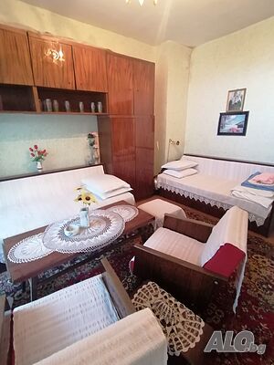 Двустаен свободен апартамент Младост 1-Касабова Двустаен апартамент 48 кв.м Панел 1991 г. 8 етаж Последен етаж | Апартаменти | Младост Варна