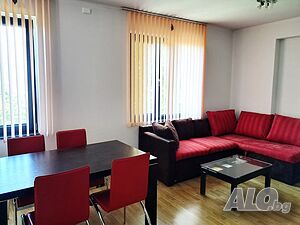 Панорамен двустаен апартамент в центъра на град Сандански