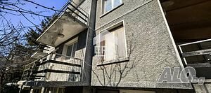 Двуетажна къща в м-т Евксиноград град Варна