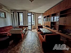 Двустаен апартамент в тухлена сграда с АКТ 16 до Борисовата градина в к-с Възраждане!