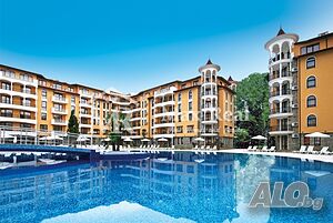 Тристаен апартамент в к-с “Royal Sun” в центъра на Слънчев бряг!