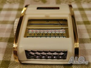 Експонометър, светломер Gossen Sixtomat, перфектно състояние, кожен калъф, инструкция на френски ез.