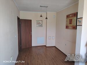 Къща в Победа с акт 16