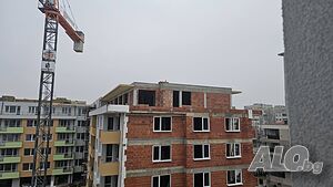 Голям 3-стаен панорамен Въстанически