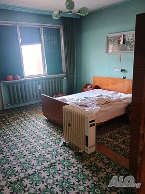 82 кв.м/2-стаен/Тухла 1970 г/ет.5-от-8/ТЕЦ/Сторгозия-1/Плевен