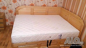 Спалня от масив с гръб и табла