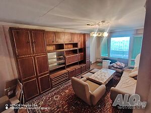 Продава се! Просторен тристаен апарматент в кв. Сини камъни