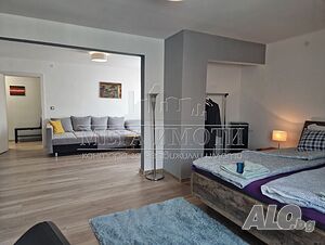 image_8