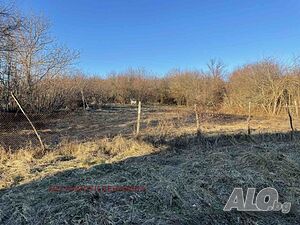 Продажба Парцел гр. Севлиево - с. Младен 1200m²