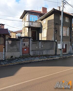 Етаж от къща гр. Севлиево