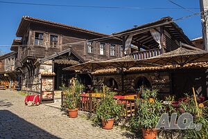Готвачи/ки топла и студена кухня