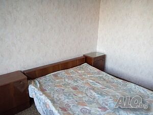 Продавам апартамент в Сторгозия