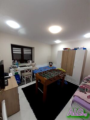 image_9
