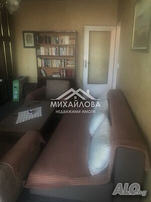 Тристаен апартамент в град Казанлък в кв. Изток