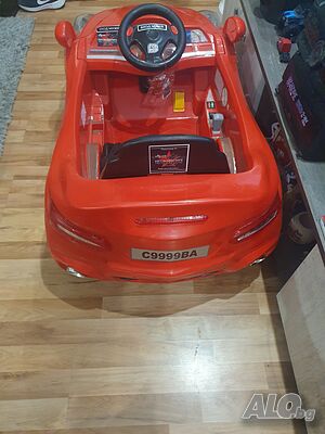 Акумулаторна кола със скорости на чиполино
