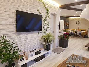 Мансарден апартамент в супер центъра на града