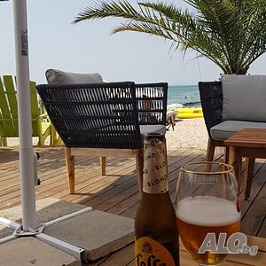 На първа линия, двустаен апартамент с морска гледка в с. Равда