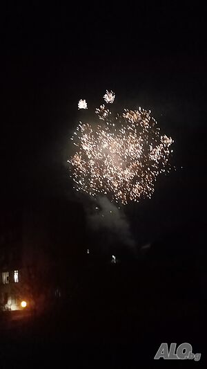 Гледам болни и деца с 19 г опит в чужбина и България