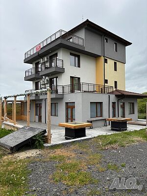 Отдавам двустаен апартамент под наем