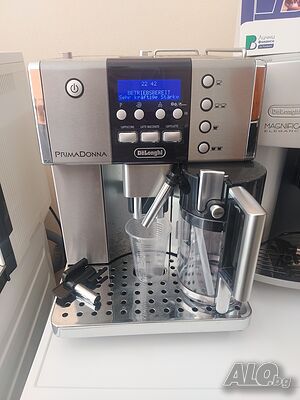 Кафемашина DeLonghi PrimaDonna и на изплащане