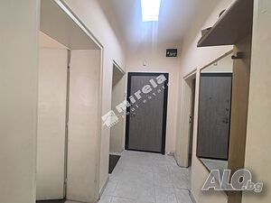 Тристаен апартамент, 85 кв.м, град Ямбол, Център