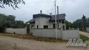 Продавам масивна къща в с. Синаговци, обл. Видин