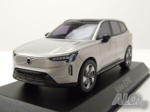 Volvo EX90 2024 - мащаб 1:43 на Norev моделът е нов в PVC дисплей-кейс