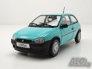 Opel Corsa B 1993 - мащаб 1:24 на Whitebox моделът е нов в кутия