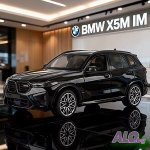 BMW X5M iM SUV 2025 - мащаб 1:18 на PAUDI моделът е нов в кутия