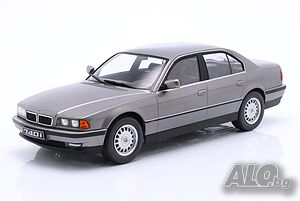 BMW 740i E38 1994 - мащаб 1:18 на KK-Scale моделът е нов в кутия