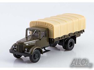 МАЗ-200Г бордови с тента - мащаб 1:43 на Наши Грузовики моделът е нов в кутия | Играчки | София