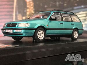 VOLKSWAGEN PASSAT BREAK В4 1993 - мащаб 1:43 на Premium X моделът е нов в PVC дисплей-кеис