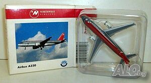 Airbus A320-200 Northwest Airlines самолет - мащаб 1:500 на HERPA Wings моделът е нов в кутийка