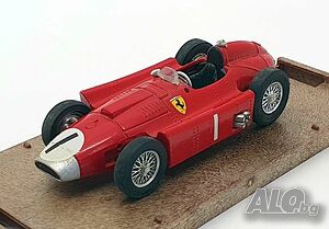 Lancia Ferrari D50 HP 270 R76 - мащаб 1:43 на Brumm R76 моделът е нов в кутия