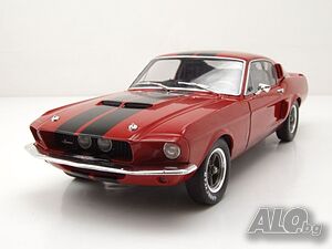 SHELBY GT500 Mustang Elinor 1967 - мащаб 1:18 на Solido моделът е нов в кутия