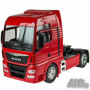 MAN TGX 18.440 влекач - мащаб 1:32 на Welly моделът е нов в кутия