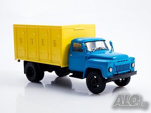 ГАЗ 3704 фургон ХЛЕБ - мащаб 1:43 на Наши Грузовики моделът е нов в кутия