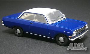 Opel Rekord A Coupe 1964 - мащаб 1:43 на IXO/Altaya моделът е нов в PVC дисплей-кейс