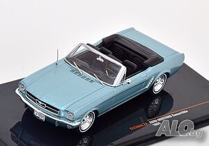 FORD MUSTANG Convertible 1965 - мащаб 1:43 на IXO моделът е нов в PVC дисплей-кейс