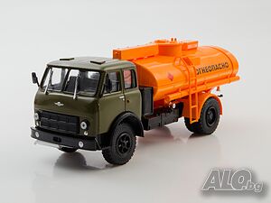 МАЗ 506 АЦ-8-500А цистерна - мащаб 1:43 на Наши Грузовики моделът е нов в кутия
