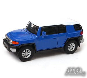 Toyota FJ Cruiser - мащаб 1:39 на Welly моделът е нов в кутия