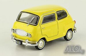 IAMA Josseso 1959 - мащаб 1:43 на Salvat моделът е нов в блистер