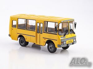 ПАЗ-3206 градски автобус 1995 - мащаб 1:43 на Наши автобуси моделът е нов в блистер