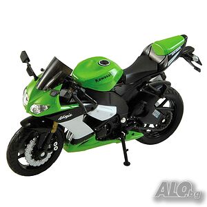 Kawasaki NINJA ZX-10R мотор 2009 - мащаб 1:18 на Welly моделът е нов в кутия