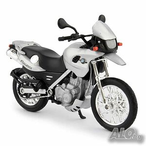 BMW F650 GS мотор рали DAKAR - мащаб 1:18 на Welly моделът е нов в кутия